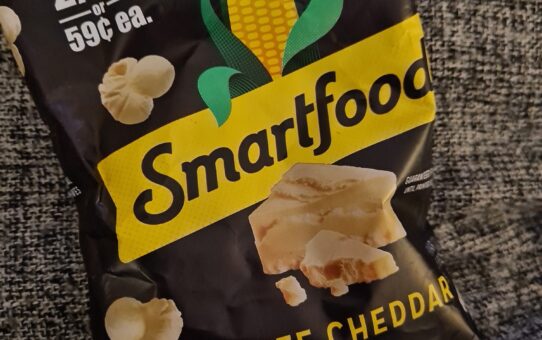 Smartfood White Cheddar popcorn